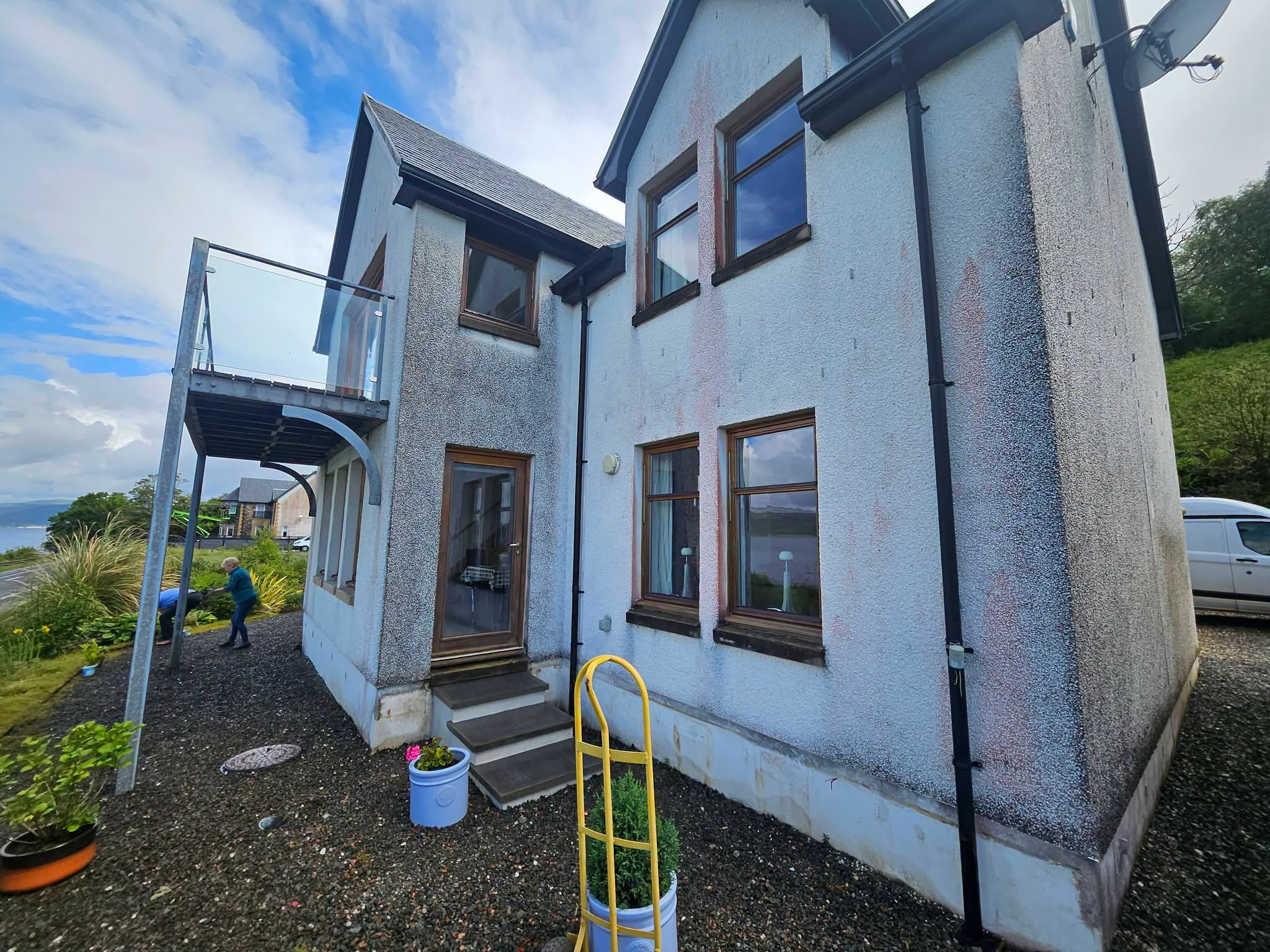 Render softwashing job — before